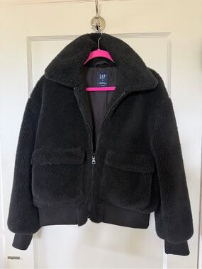 GAP Black Sherpa Zip-Up Jacket